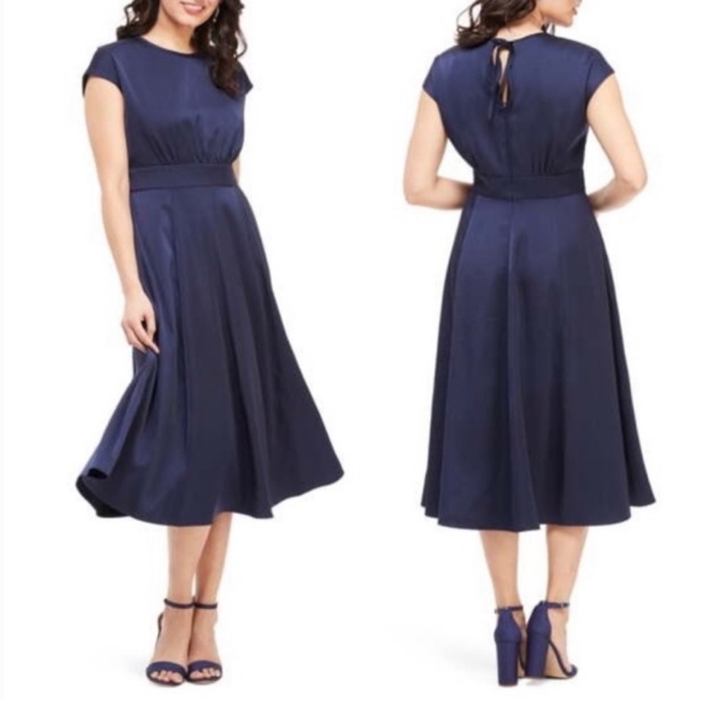 NEW • Gal Meets Glam • JULIA CREPE BACK SATIN MIDI DRESS IN NAVY Blue - Picture 2 of 6
